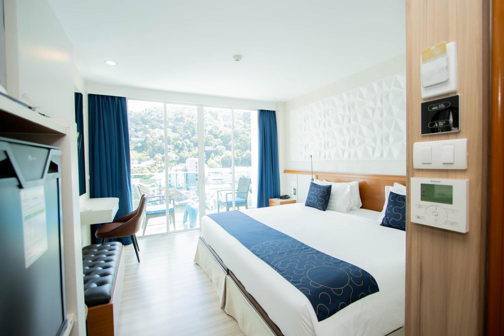 Sira Grande Hotel & Spa Patong Екстериор снимка