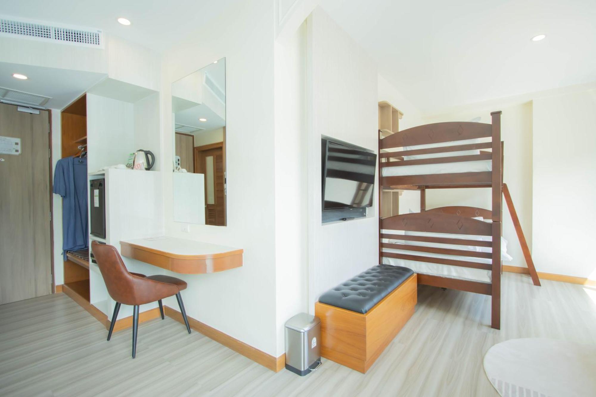 Sira Grande Hotel & Spa Patong Екстериор снимка