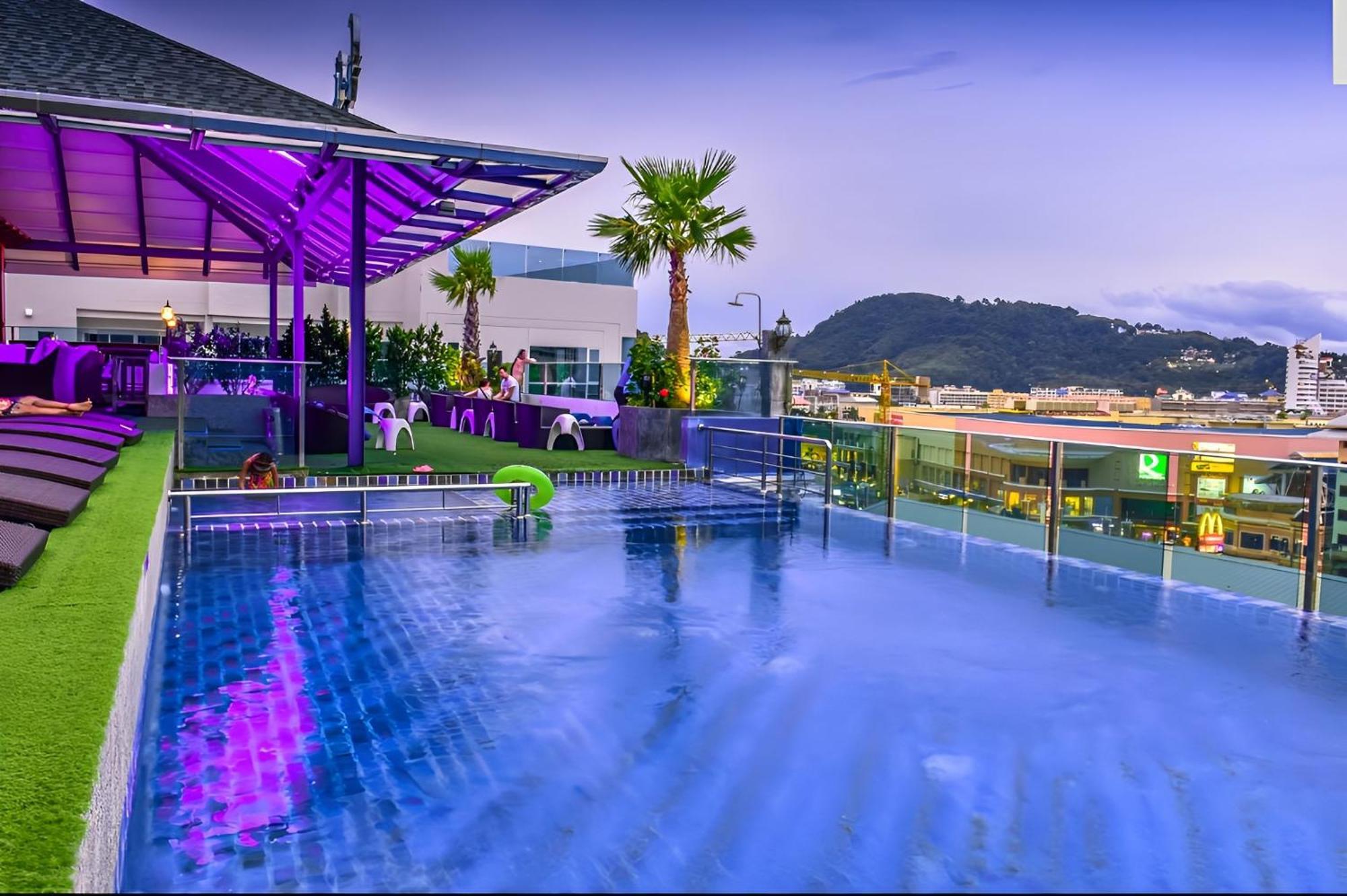 Sira Grande Hotel & Spa Patong Екстериор снимка