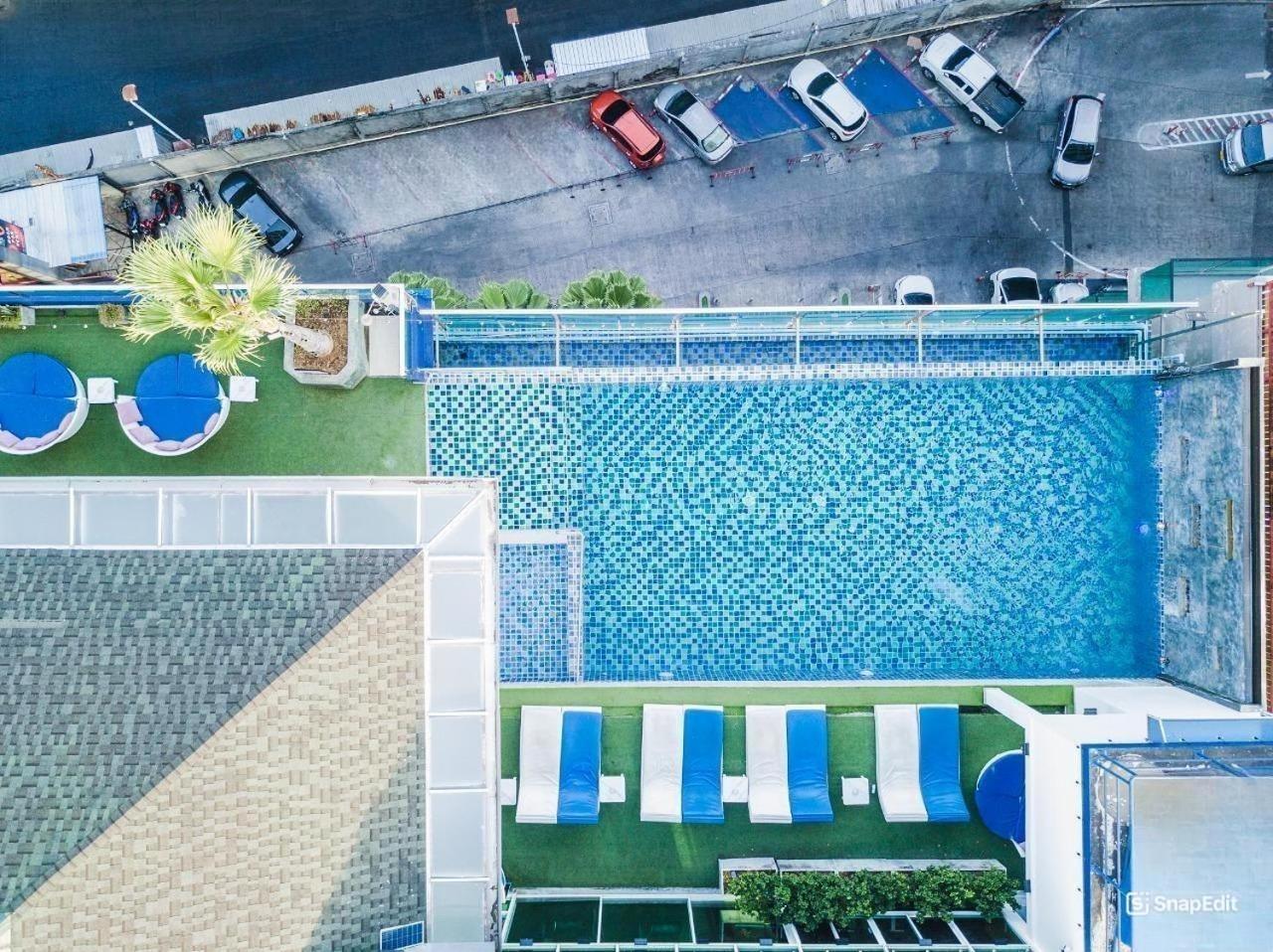 Sira Grande Hotel & Spa Patong Екстериор снимка